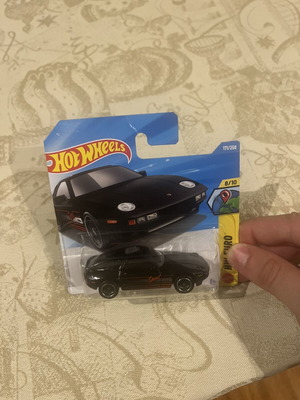 Porsche 928 S Hotwheels 171/250 pcs new collectible