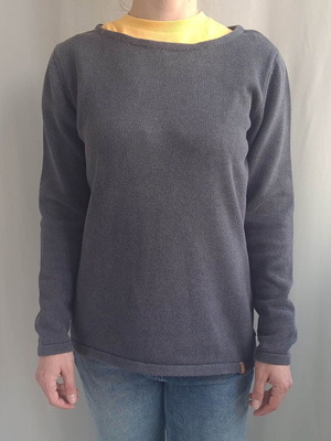 Fjallraven Kiruna women's cotton sweater size M like new, gray