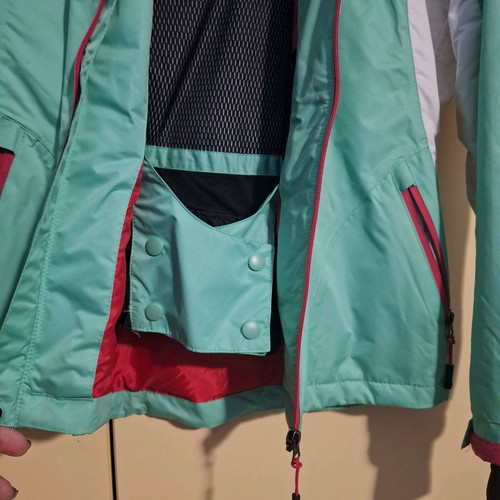 Snow jacket like new, women's youthful size L