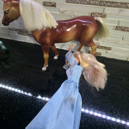 Steffi doll and horse used, pack