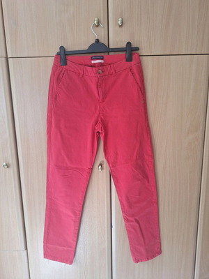 Funky Buddha pants size M like new, red velour fabric