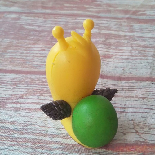 Hatchimals snail figure with purple garden wings