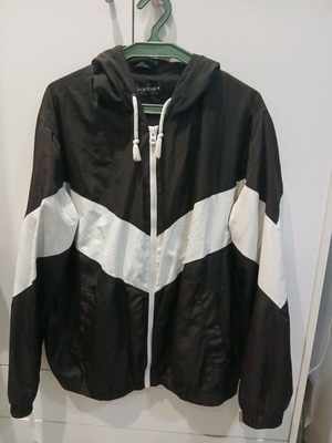 Light waterproof jacket like new, black and white