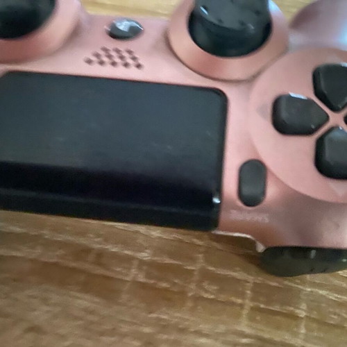 PlayStation 4 Controller Dualsense pink slightly used