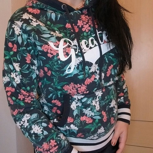 Athletic sweatshirt with floral print, like new, size XS/S