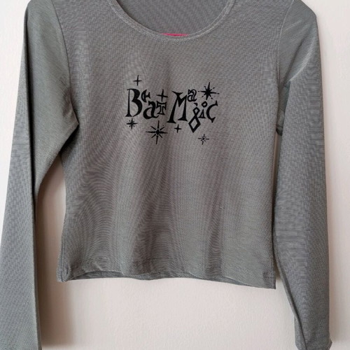 Grey top used with long sleeves in sizes S and M