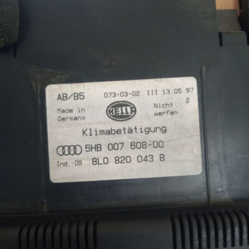 Audi A4 A3 B5 climate control panel 8L0 820 043 B 1994-2001