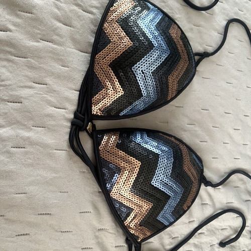 Med Swimsuit Large New With Padding Black Blue