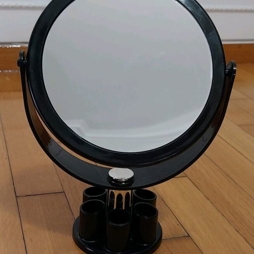 Double makeup mirror like new