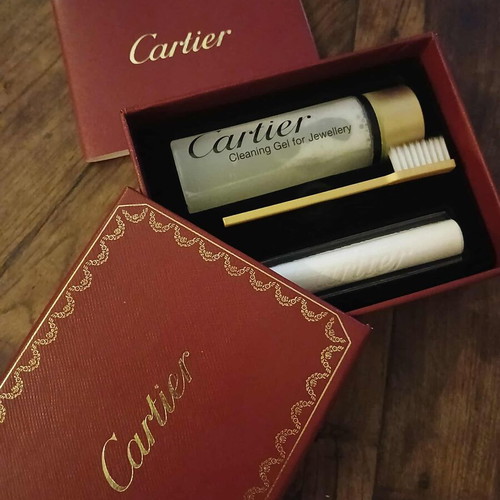 Cartier Jewelry Cleaning Set new 10×13cm