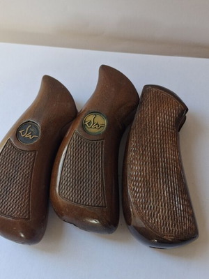 Dan Wesson wooden grips set of three used