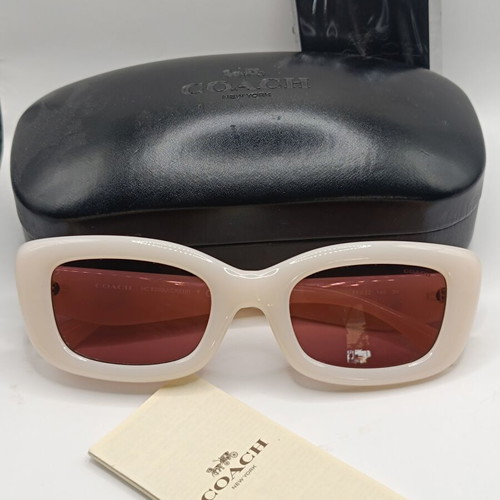 Coach sunglasses like new, beige
