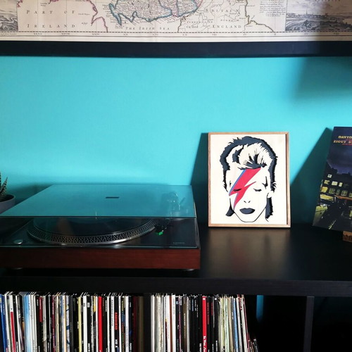 Handmade wooden David Bowie Ziggy Stardust wall decor, 28x23 cm