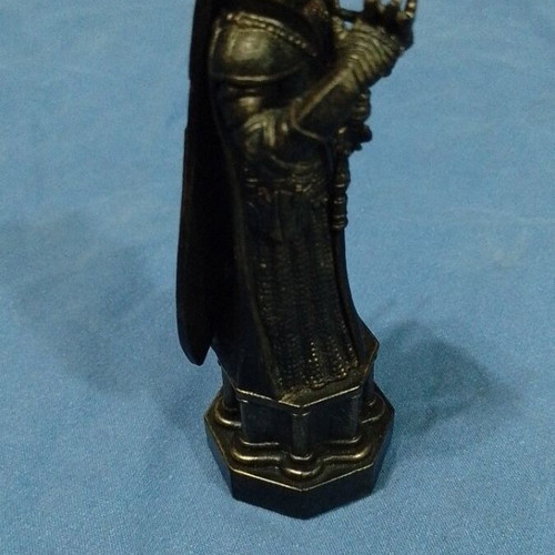 Black Queen chess piece Harry Potter used