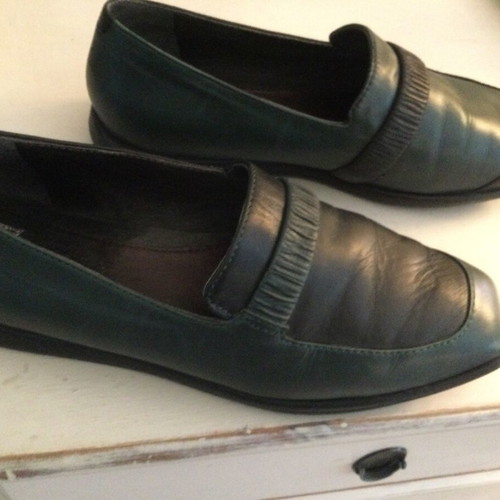 Camber low shoes like new, size 38, black and green