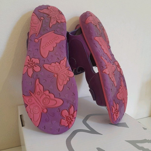 Kappa purple sandals used size 33