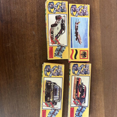 Vintage assembled model cars set