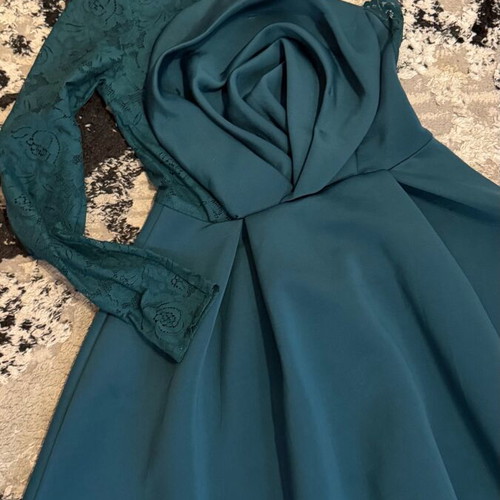 Dress size M like new, blue and green