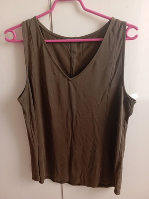 Oysho blouse size M, like new, green