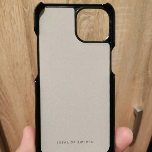 iPhone 13 case Ideal of Sweden with authentic ring new