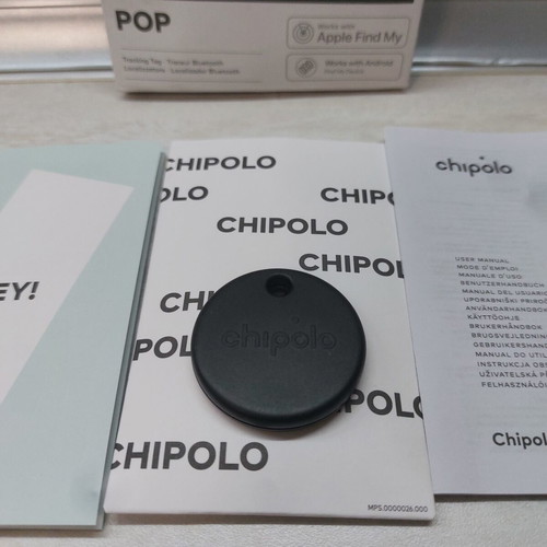 Chipolo POP Bluetooth tracker new, compatible with Apple Find My and Google