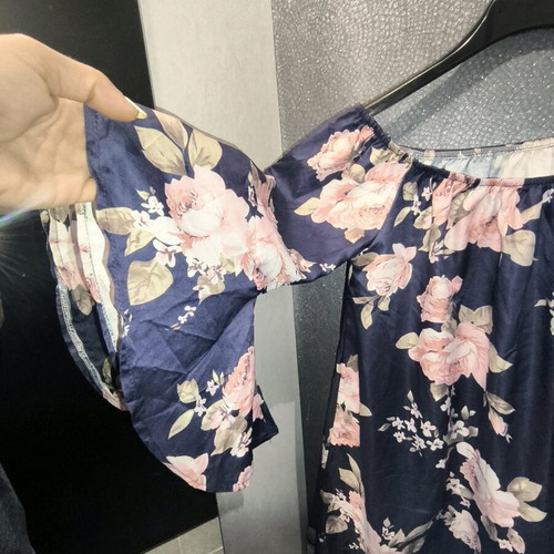 Long blouse with flowers and butterfly sleeves like new, size S