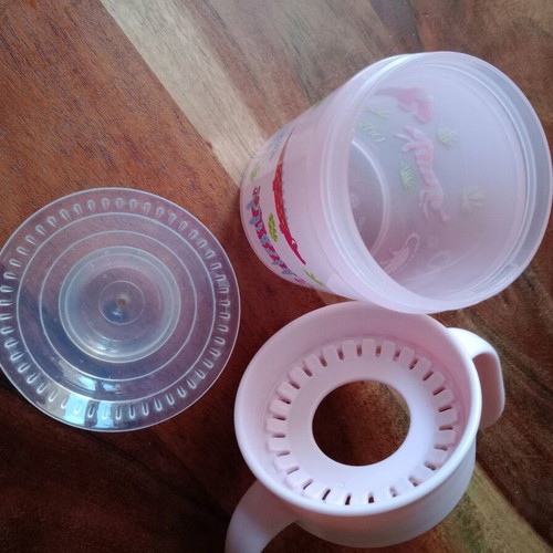 Training cup like new