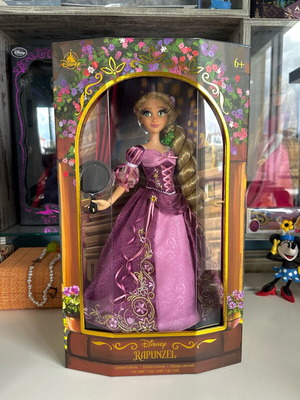 Disney Store Rapunzel кукла лимитирана серия, 1 от 5400