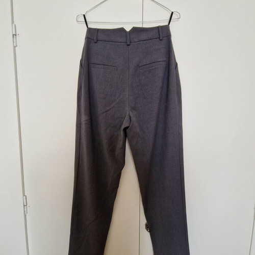 High-waisted gray pants Moutaki used, size S
