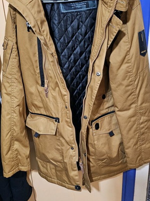Men's jacket like new, camel brown, size large