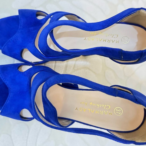 Blue platforms size 37 mint condition, 15 cm heel