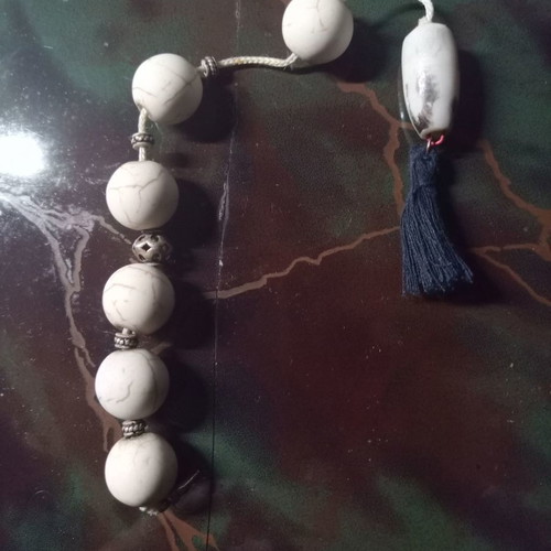 Worry beads with 15mm haolite beads new