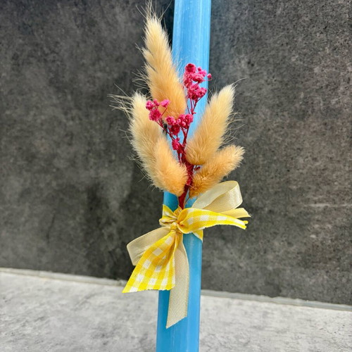 Candle with dried flowers new
