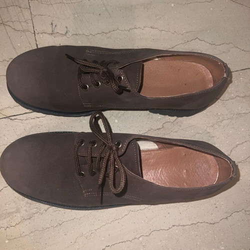 Men's leather dress shoes with laces like new, size 45, brown