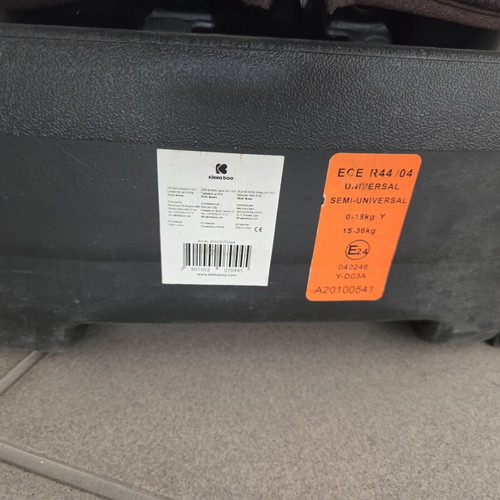 Kikka Boo Felix 0-36 kg car seat with Isofix used, brown