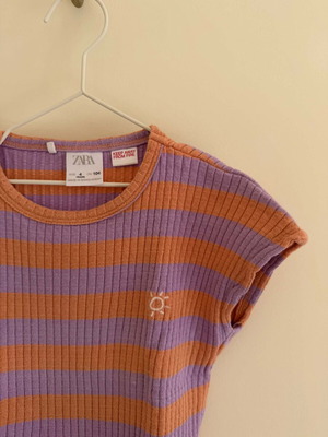 Μπλούζα Zara για 4 ετών σαν καινούργια, μωβ και πορτοκαλί