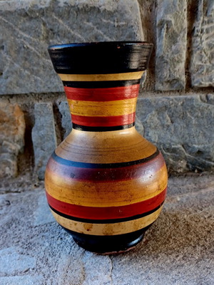 Ceramic vase used, 20×13 cm