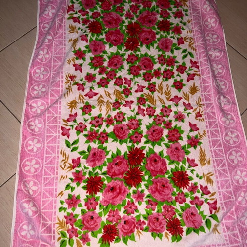 Cotton towel large, pink with flowers, vintage, like new