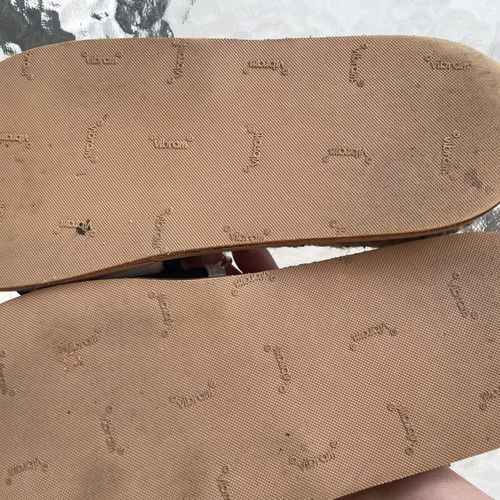 Karavan Esiot flip flops like new, beige and blue, size 41