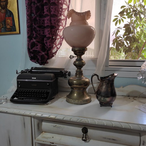 Vintage silver-plated table lamp from 1960 like new