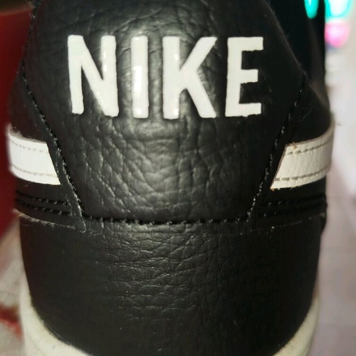 Nike athletic shoes used, size 44, black
