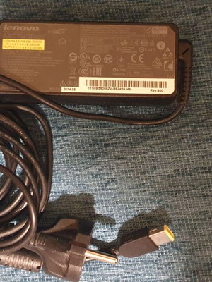 Lenovo PA‑1650‑72 65W laptop charger like new