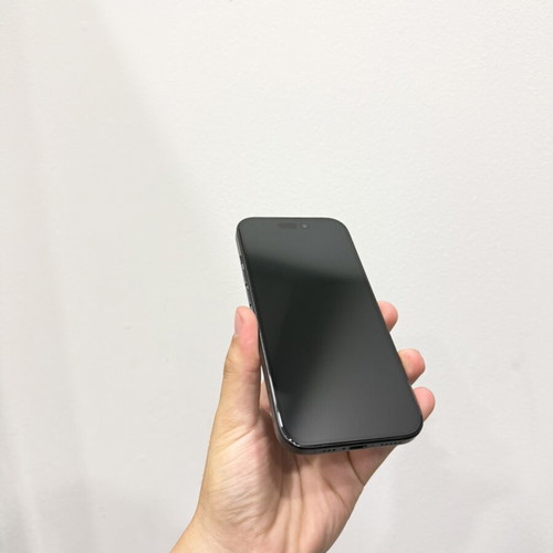 iPhone 15 128GB like new, replaced screen