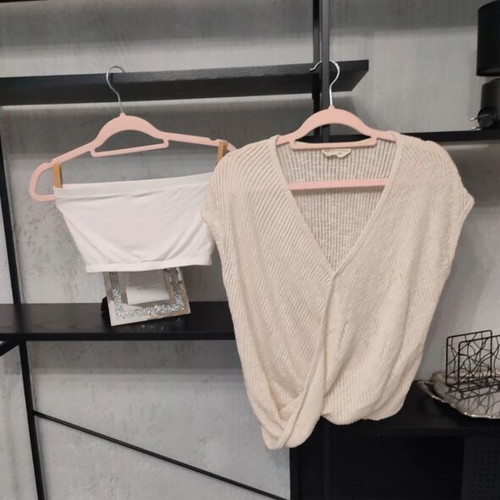 BSB Jeans knit crop top and white strapless tube top set, like new, small