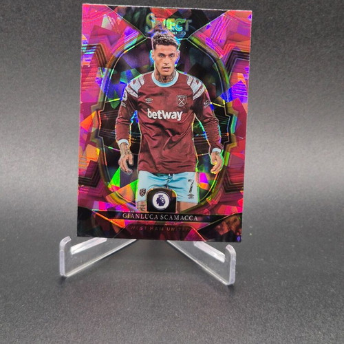 2022 Panini Select Premier League Terrace Pink Ice Prizm Gianluca Scamacca card