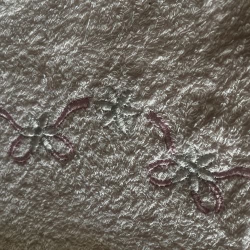 Towel set new, pink with lace and embroidery
