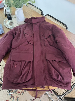 Abysse jacket like new, red, with hood, XXL