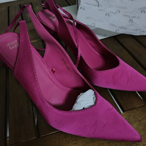 Jenny Fairy fuchsia satin heels with tie like new, size 38