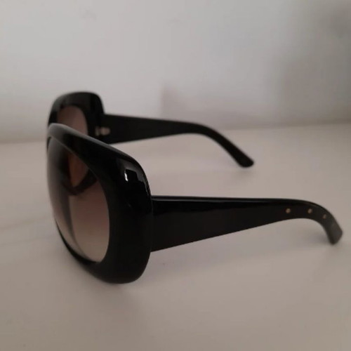 Bottega Veneta Sunglasses like new, black oversized acetate frame