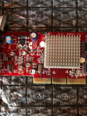 ATI Radeon 9200 LE 128MB Silent AGP μεταχειρισμένη, άγνωστη λειτουργική κατάσταση